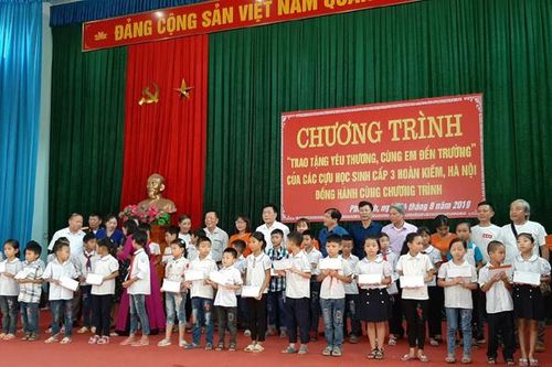 Hà Nội chung tay cùng em đến trường