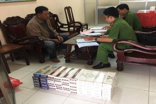 Công an Bạc Liêu bắt vụ vận chuyển 500 bao thuốc nhập lậu