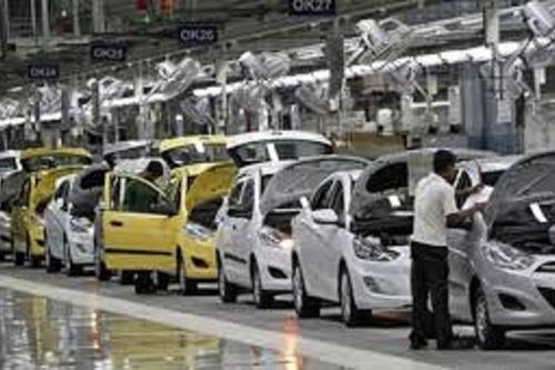 Cú tụt dốc không phanh của thị trường ô tô Ấn Độ