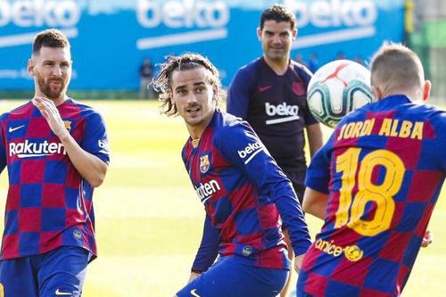 Barca bấn loạn vì Messi, chờ Griezmann cứu rỗi