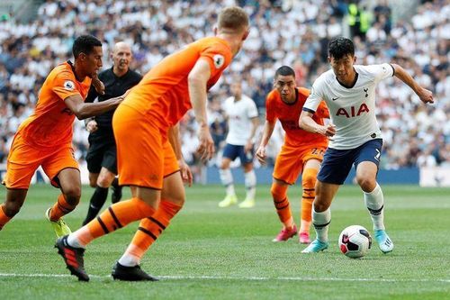 Son Heung Min tái xuất, Tottenham thua tức tưởi