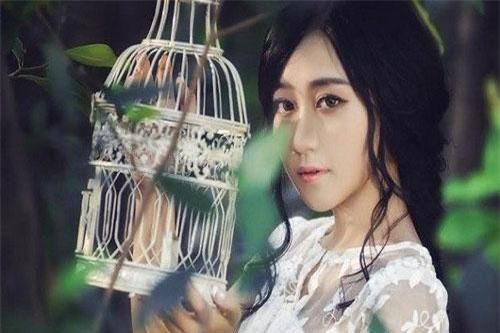 Bị đàn ông phản bội, phụ nữ đừng dại đánh ghen, chỉ cần làm 3 điều này để xốc lại tinh thần