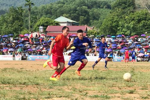 16 đội bóng tham gia giải bóng đá nam phong trào huyện Yên Lập lần thứ I