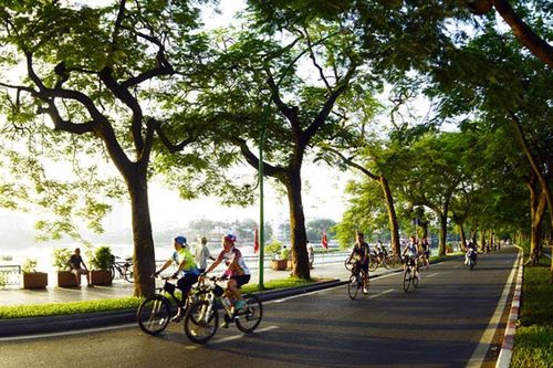 Hà Nội tăng nhiệt nắng nóng, chiều tối nhiều nơi mưa dông
