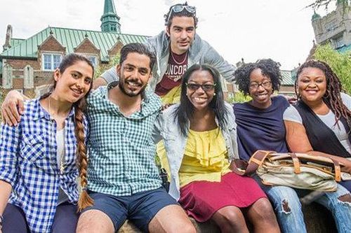 Các loại bảo hiểm y tế du học sinh Canada cần biết