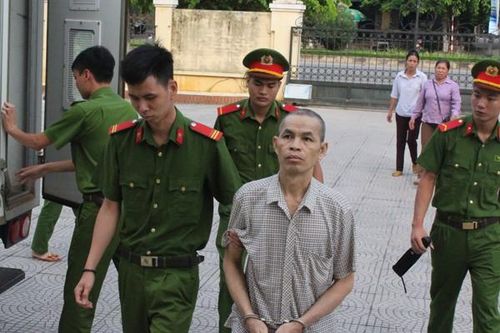 Tuyên phạt 16 năm tù cho kẻ giở trò đồi bại với bé gái 9 tuổi