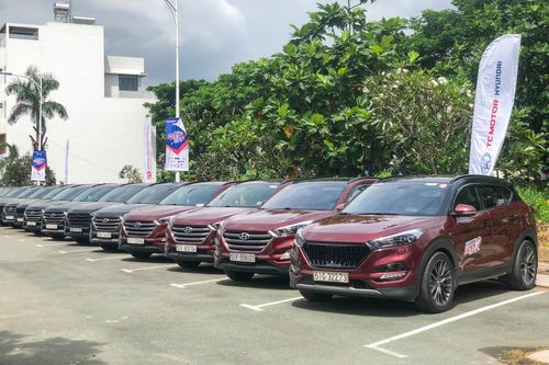 Hơn trăm xe Hyundai quy tụ trong sự kiện tại Sài Gòn