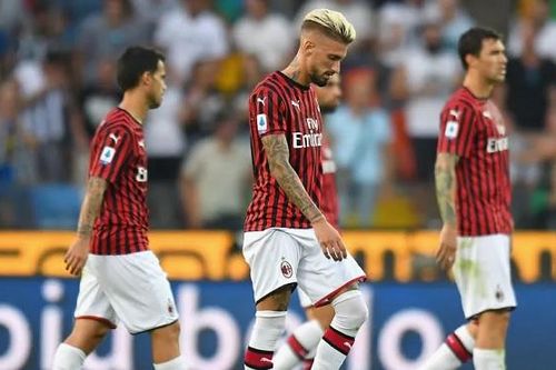 Udinese 1-0 AC Milan: Becao khiến Milan nếm trái đắng với những tranh cãi về VAR