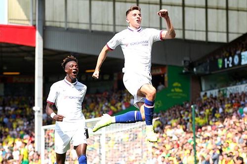 Chelsea: Bộ đôi Abraham và Mount nâng bước Chelsea