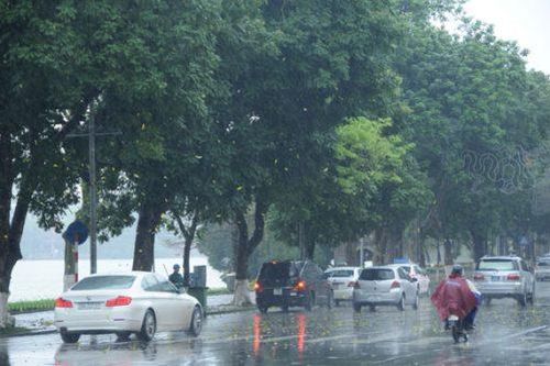 Cảnh báo mưa lớn ở miền Bắc