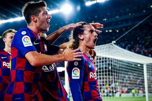 Griezmann rực sáng, Barca thắng '5 sao'