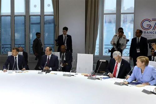 Thượng đỉnh G7 'nóng' chủ đề khí hậu, ông Trump bỏ họp