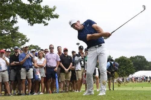 6 người bị sét đánh tại giải golf chuyên nghiệp của Mỹ