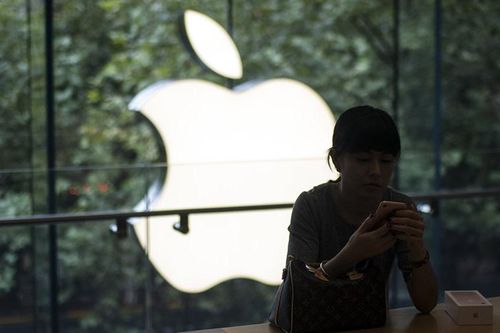 Sự phụ thuộc ngày càng đau đớn của Apple vào Trung Quốc