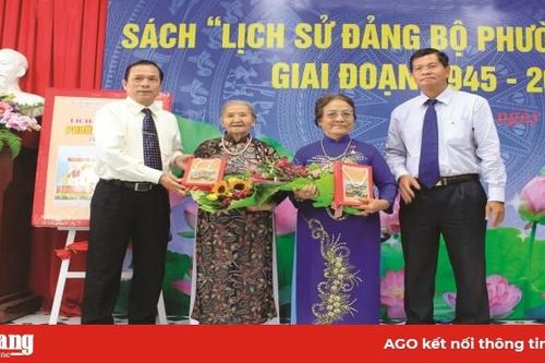 Ba chữ 'tiên' và một quyển sách