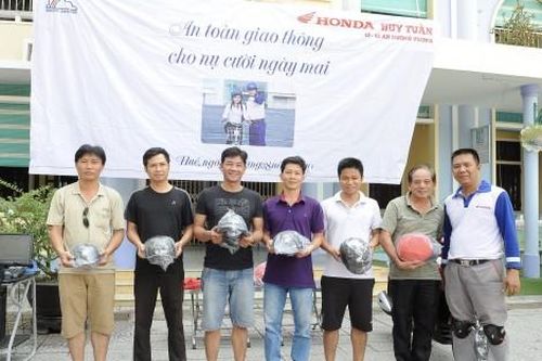 Kinh tế Thông tin thị trường Hơn 250 khách hàng tham gia Chương trình 4S của Honda Huy Tuấn