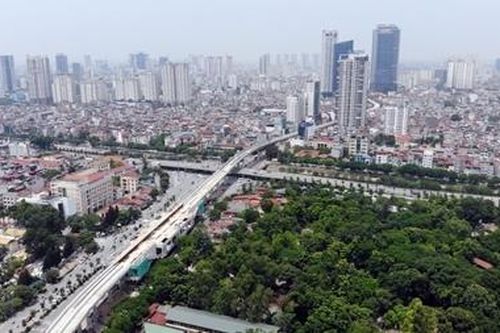 Bay trên tuyến đường sắt Nhổn - Ga Hà Nội chậm tiến độ nhiều năm qua