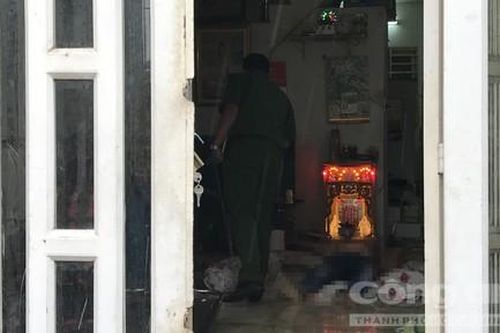 Người đàn ông chết bất thường trên nền nhà ở Sài Gòn