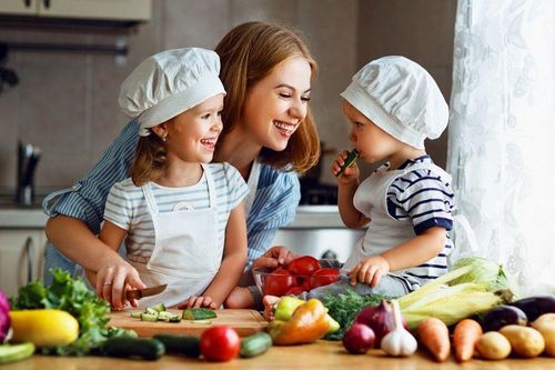 Để biếng ăn không là nỗi lo cản trở bé bắt kịp đà tăng trưởng