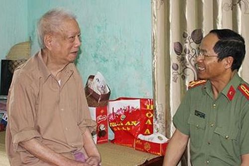 Người chiến sĩ an ninh ngày đất nước mới độc lập