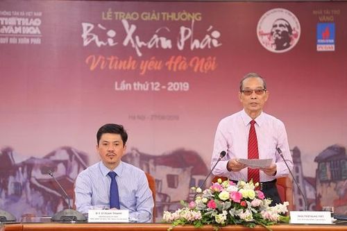 Giải Bùi Xuân Phái – Vì tình yêu Hà Nội lần 12 – 2019: PGS.TS.NGƯT Nguyễn Thừa Hỷ nhận Giải thưởng Lớn