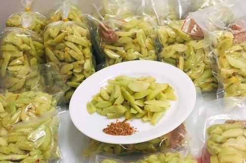 Loại quả rừng đem muối dưa bỗng gây sốt khắp Hà thành