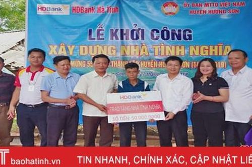 HD Bank Hà Tĩnh hỗ trợ xây dựng 2 nhà tình nghĩa ở Hương Sơn
