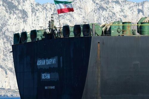 Tàu Iran Adrian Darya vẫn giữ bí mật điểm đến sau khi bán hết dầu