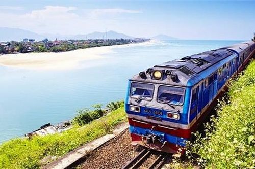 Đường sắt Bắc Nam lọt top 10 chuyến tàu tuyệt nhất thế giới