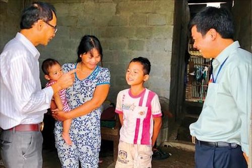 Đời sống Đời sống 'Gieo chữ' trên non
