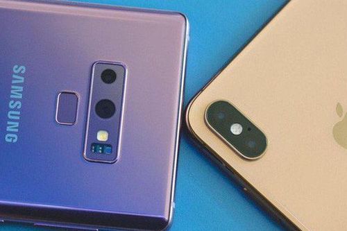 Bị ảnh hưởng bức xạ màn hình, người dùng kiện Apple lẫn Samsung