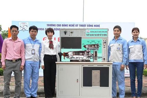 Hơn 200 cơ sở dạy nghề tham dự hội thi thiết bị đào tạo tự làm