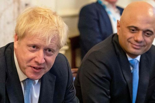 Thủ tướng Anh xin nữ hoàng đình chỉ quốc hội, ngăn nghị sĩ hoãn Brexit