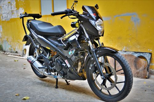Cận cảnh Suzuki Raider độ động cơ, dễ dàng chạy được ngoài 170 km/h