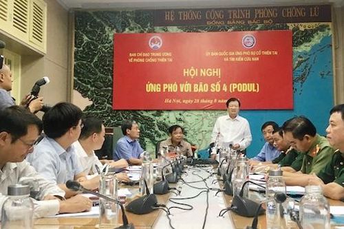 Bão số 4 đổ bộ chiều 30/8: Vẫn chưa liên lạc được với 146 ngư dân Quảng Trị