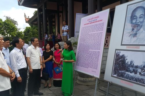 'Bác Hồ với Thanh Hóa - Thanh Hóa 50 năm thực hiện Di chúc của Bác'