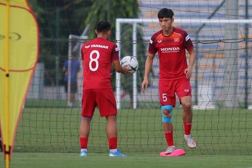ĐT Việt Nam đón tin vui: Trọng Hoàng, Văn Hậu trở lại tập luyện bình thường
