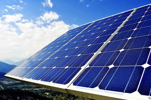 Điện lực TPHCM xúc tiến với khách hàng tiềm năng lắp điện mặt trời
