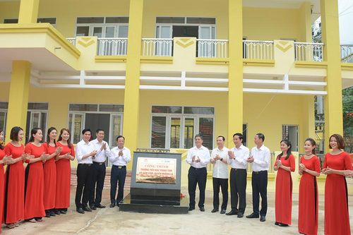 Khánh thành cụm trường học tại xã Nặm Păm (Sơn La) do EVN tài trợ