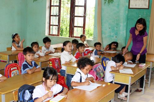 Dồn dịch, sắp xếp điểm trường: Không làm cơ học, máy móc