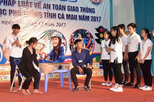 Cà Mau: Nỗ lực thi đua 'về đích sớm'