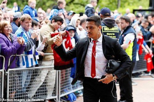 MU thở phào, Sanchez đến Inter Milan kiểm tra y tế