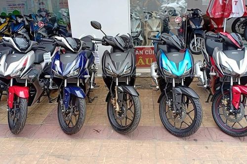 Honda Winner X bất ngờ hạ giá, quyết đấu Yamaha Exciter