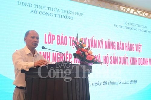 Thừa Thiên Huế: Hơn 100 học viên được hướng dẫn, tư vấn kỹ năng bán hàng Việt