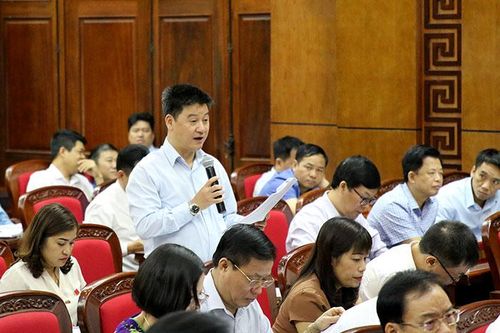 Nêu cao trách nhiệm trước những vấn đề cấp bách