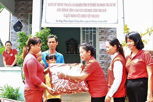 Mừng Quốc khánh bên những ngôi nhà mới