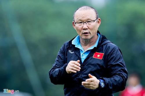 HLV Park: Akira Nishino rất giỏi và nhiều kinh nghiệm hơn tôi