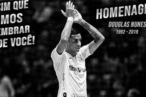 Cầu thủ futsal Brazil bị côn đồ sát hại