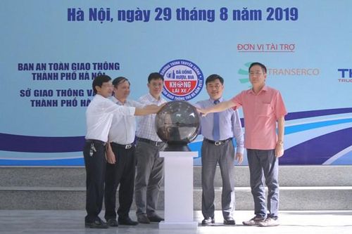Phát động cuộc thi Vì an toàn giao thông Thủ đô trên internet