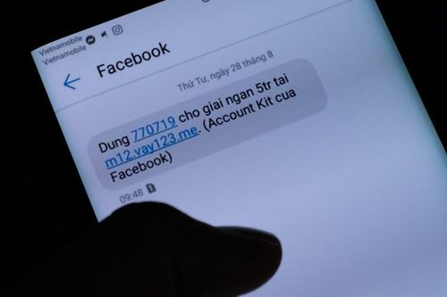 Người dùng VN bị nhận nhiều tin nhắn lạ từ Facebook